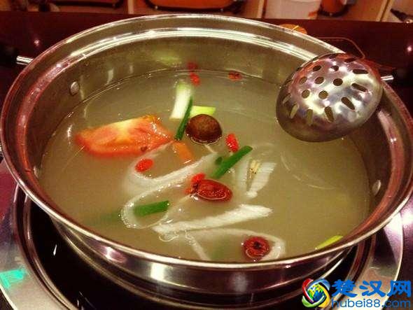 吃不了麻辣火锅没有关系 这几款养生火锅适合你的胃口