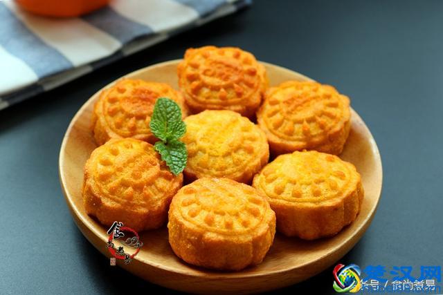 一步步教你做好吃的南瓜饼，记住其中的窍门，粗粮饼绝活全都会！