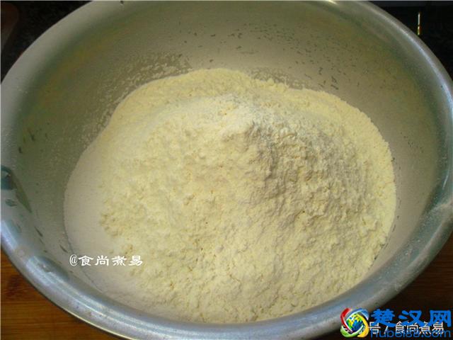 一步步教你做好吃的南瓜饼，记住其中的窍门，粗粮饼绝活全都会！