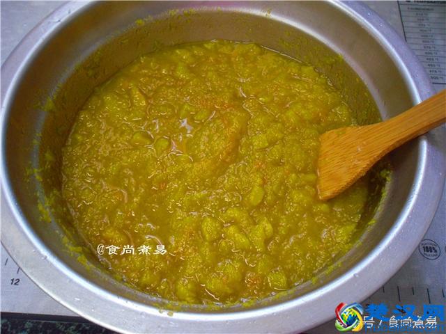 一步步教你做好吃的南瓜饼，记住其中的窍门，粗粮饼绝活全都会！