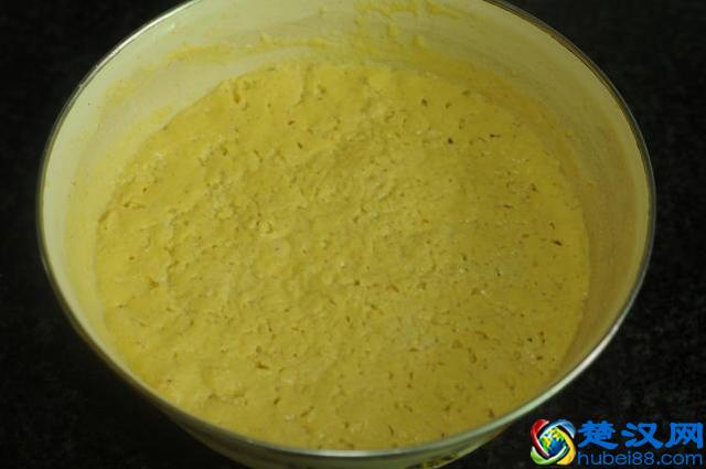 这款粗粮饼，平底锅就能做，清甜蓬松，小朋友最喜欢，暑假多吃哦