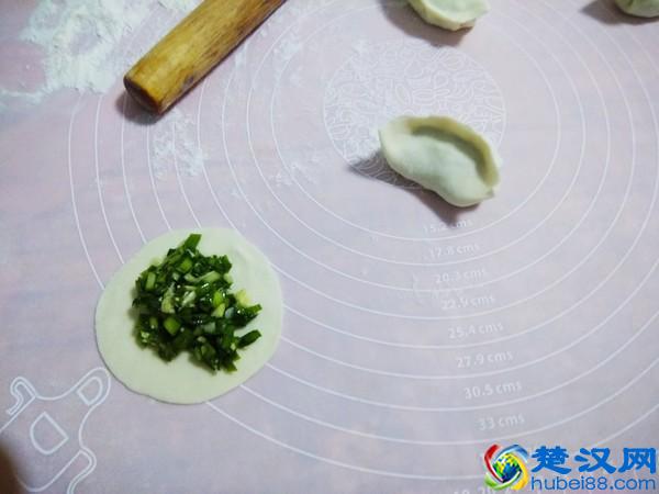 吃饺子就吃这个馅，鲜香爽口，一个人吃多少都吃不够