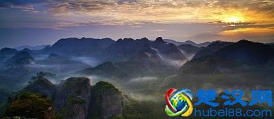 湖南十大最美景点，湖南最好玩的地方，趁这个五一去玩玩吧