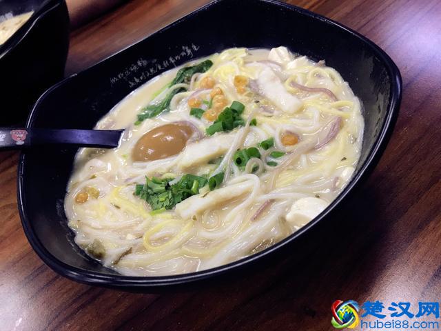 一碗正宗的五谷渔粉是怎么样的？