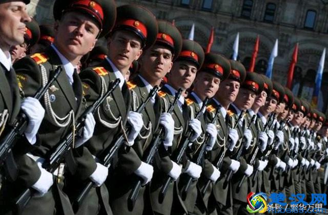 中国军队进口的喀秋莎火箭炮，当年到底拥有多大威力？