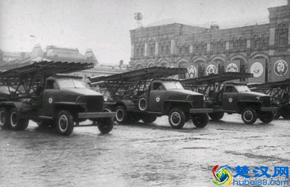 中国军队进口的喀秋莎火箭炮，当年到底拥有多大威力？