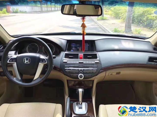 2013年的二手本田雅阁，要价10万是不是疯了？