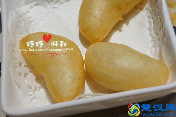 海底捞的锅底哪种最好吃？哪种菜最有特色？