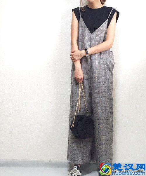 格子衣服配什么裤子好看，秋冬格子搭配技巧