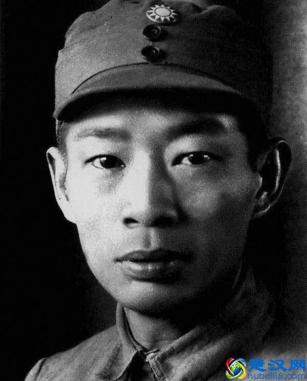 毛主席拼力救他的命，叶挺力邀他加盟新四军，最后死在了叛徒手里