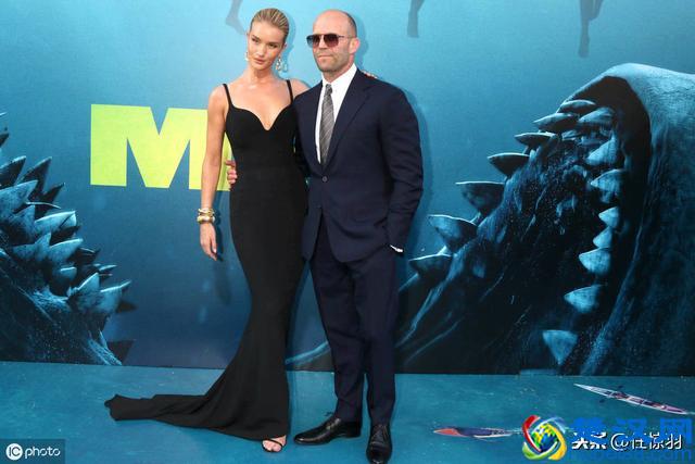 秃顶男士穿衣服要怎么搭配？