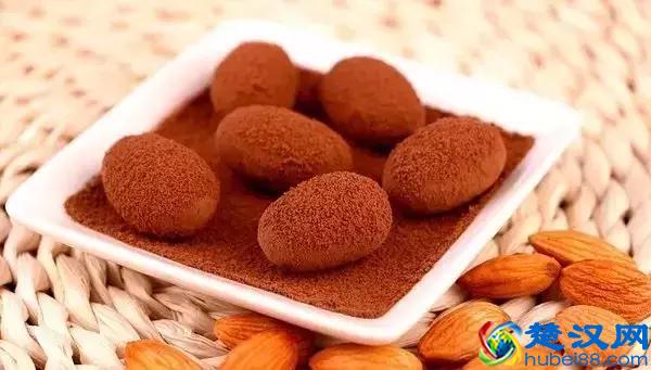 马来西亚什么值得买？这些伴手礼拿出去很有范儿