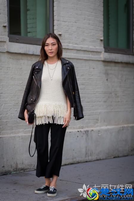 皮衣搭配什么鞋好看 这十双鞋让你不愁穿搭