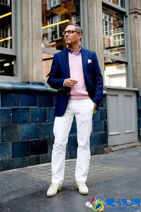 男士白裤子配什么上衣？搭配什么鞋？