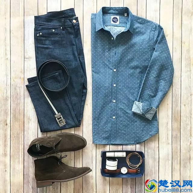 吸引人，不是靠样子，而是衬衫+牛仔裤