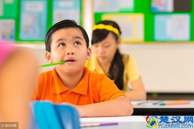 老师推荐48句优美的排比句，打印贴墙上看一看，写作文事倍功半