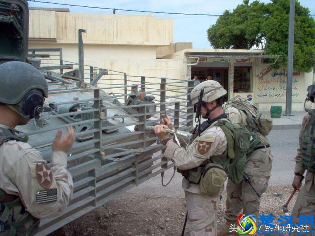 钢丝床垫还真能拦截火箭弹 二战时苏军就这样干过