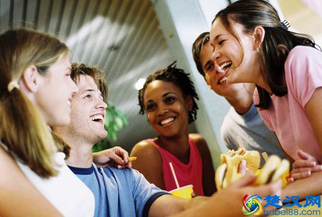 你会让人感到害怕和不安吗？来测测你的亲和力指数！