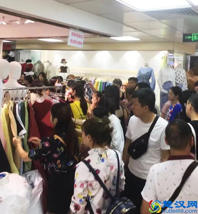 走起，广州十三行服装批发市场！