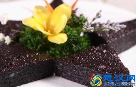 女孩头发少,专家告诉你吃什么长头发快