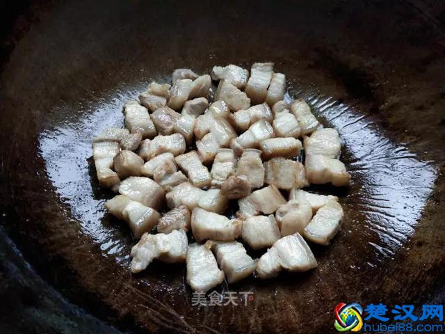 五花肉焖黄豆:米饭的好伴侣,豆比肉还好吃!