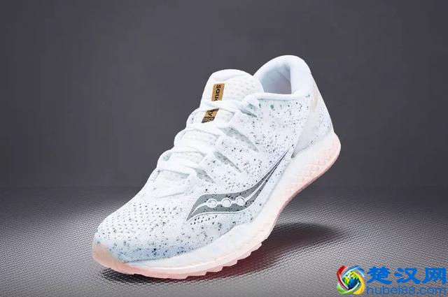 跑鞋推荐：七大品牌超高人气的跑鞋汇总