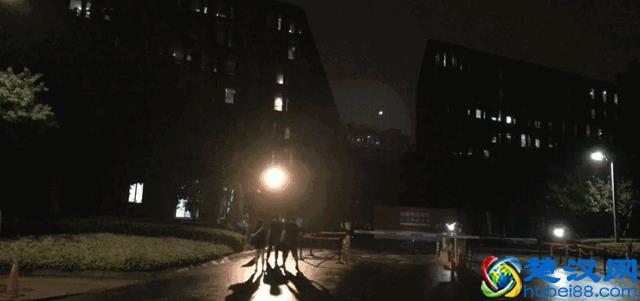 华为、腾讯、阿里、网易下班时间大曝光！你真的赢不了他们