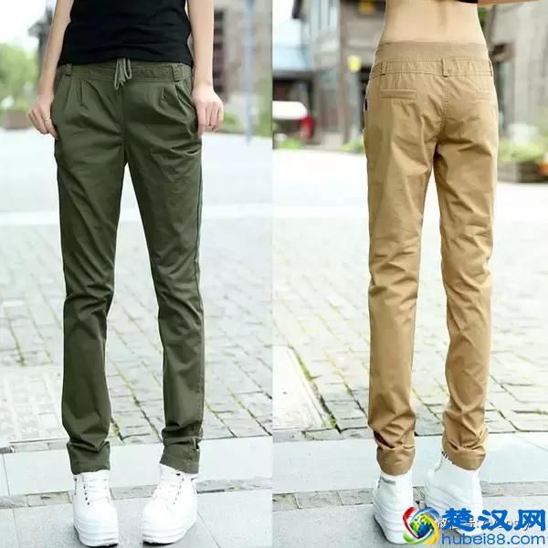 军绿色外套搭配好，知性又优雅！