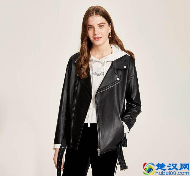 女生多穿这3种外套，时髦干练还显气质！