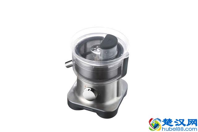 想要喝果汁，哪种榨汁机器更合适？