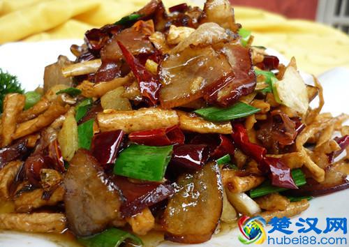 腊肉怎么炒最好吃？