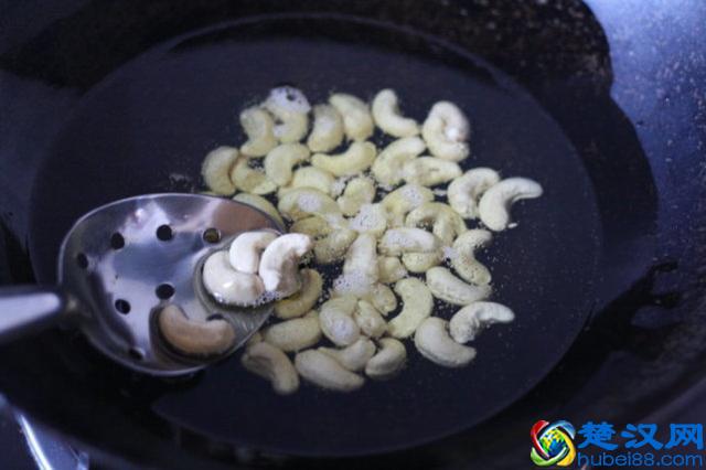 虾仁怎么做营养又好吃，教你一招超简单做法