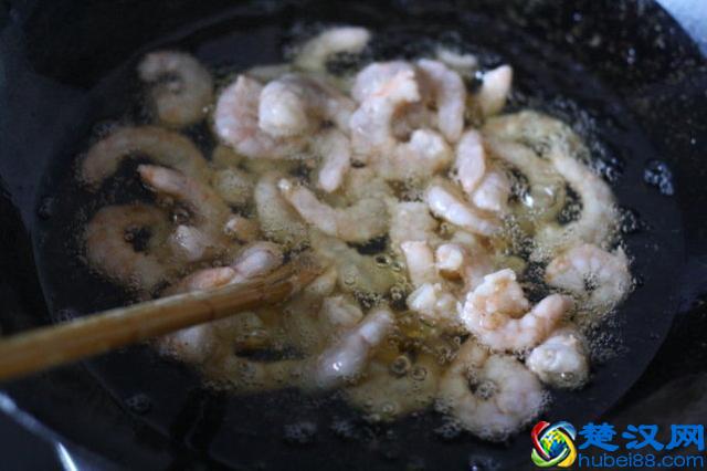 虾仁怎么做营养又好吃，教你一招超简单做法