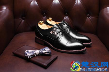 皮鞋发霉了怎么处理