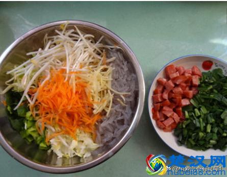 徐州老乡，你吃菜煎饼的时候都喜欢加什么菜？