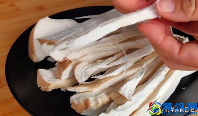杏鲍菇最简单的做法，保留了它的鲜味，好吃又下饭