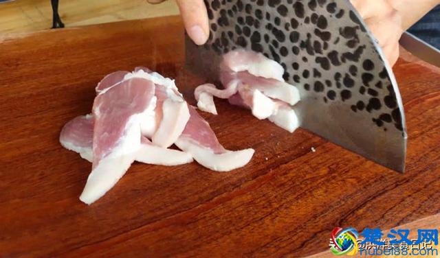 杏鲍菇最简单的做法，保留了它的鲜味，好吃又下饭