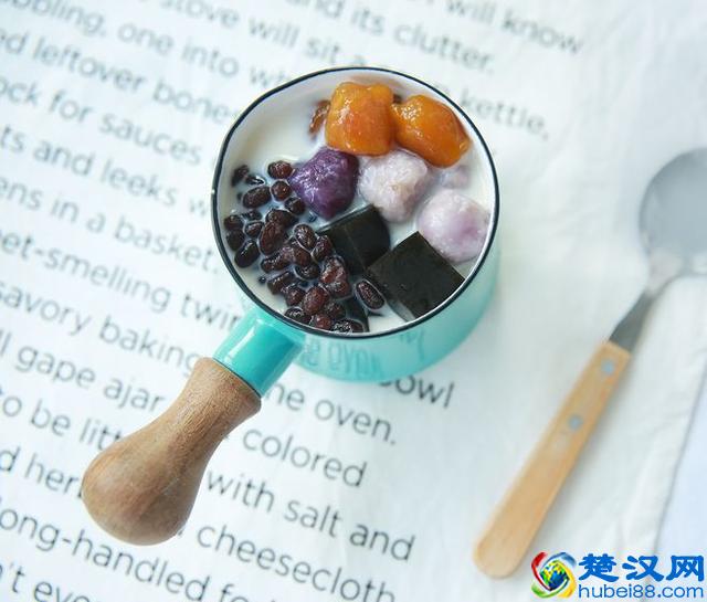 好吃不腻的烧仙草到底是什么草