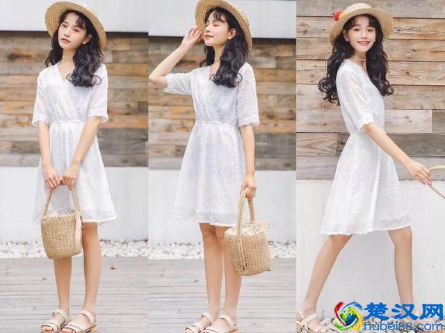 今年夏季，这4种小白裙又美出了新高度，搭配对的鞋还很高级！