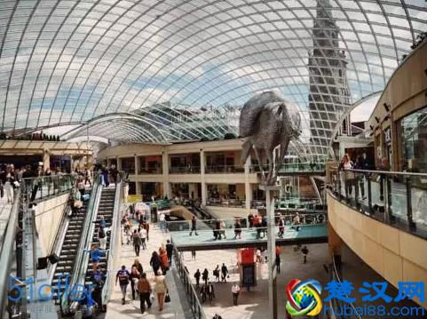 为什么有那么多学生喜欢利兹大学？答案在这儿了