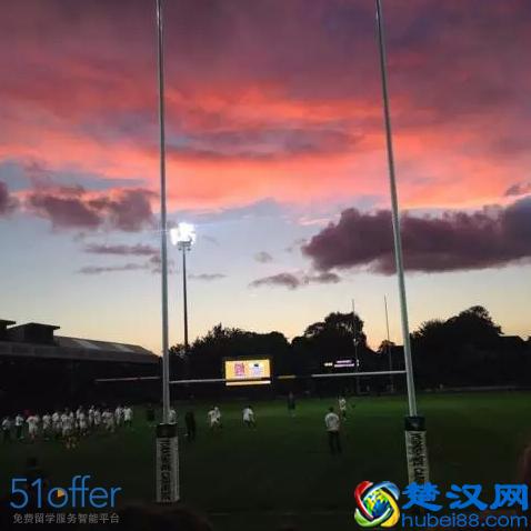 为什么有那么多学生喜欢利兹大学？答案在这儿了