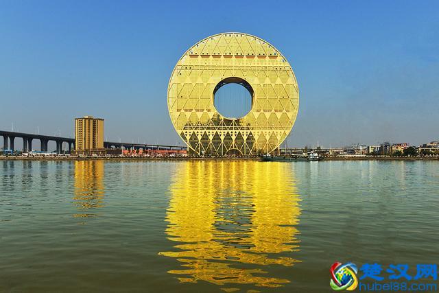 国内有哪些最奇葩的艺术建筑，前方“高度涉黄”，慎点！