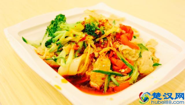 西安魏家凉皮里的秘制凉皮调料有什么？好吃的秘制凉皮秘诀