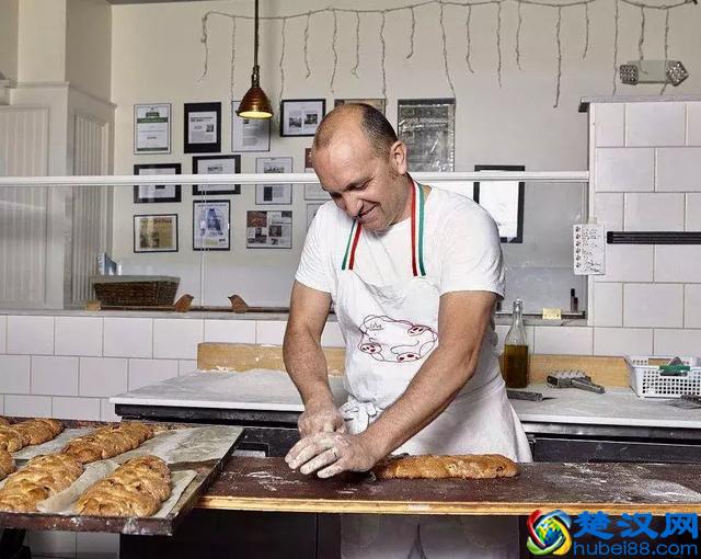 面积太小如何开好一家店？案例分析不到10平米门面的小店成功模式