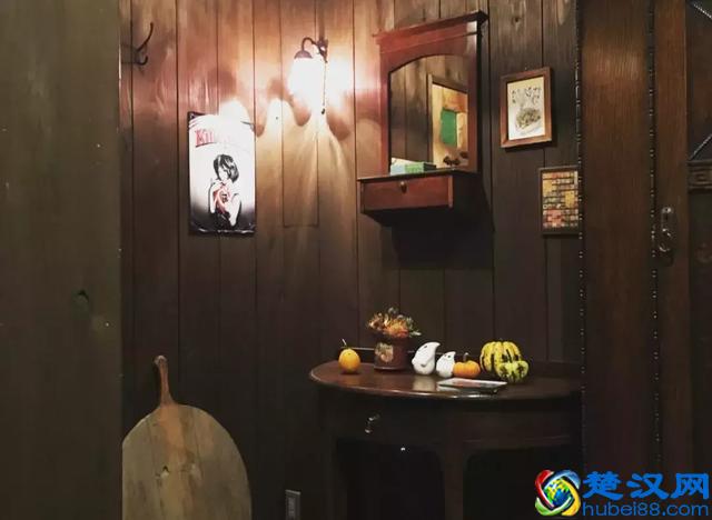 面积太小如何开好一家店？案例分析不到10平米门面的小店成功模式