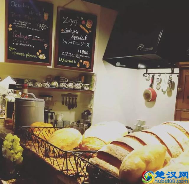 面积太小如何开好一家店？案例分析不到10平米门面的小店成功模式