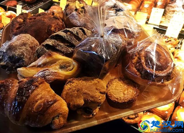 面积太小如何开好一家店？案例分析不到10平米门面的小店成功模式