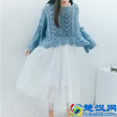 白色纱长裙怎么搭配外套 看看各位美女有何新意