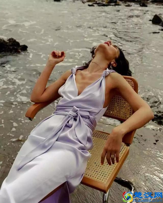 夏天穿什么面料衣服好？试试这四种，清凉透气又时髦高级