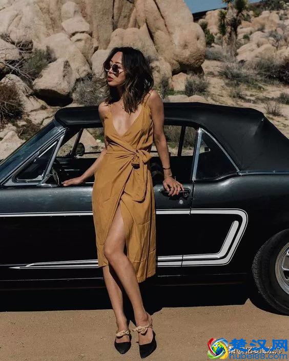 夏天穿什么面料衣服好？试试这四种，清凉透气又时髦高级